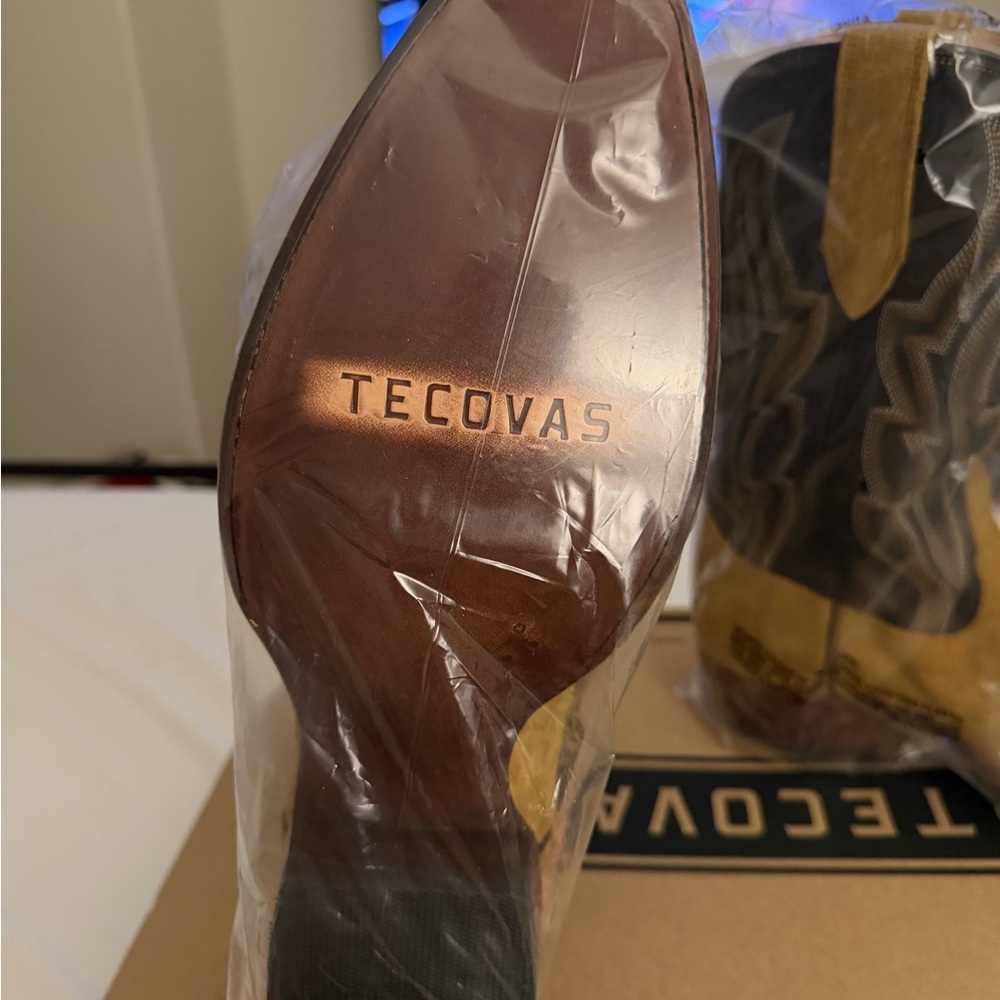 Tecovas Brown and Black Leather Boots 13 - Picture 3 of 5
